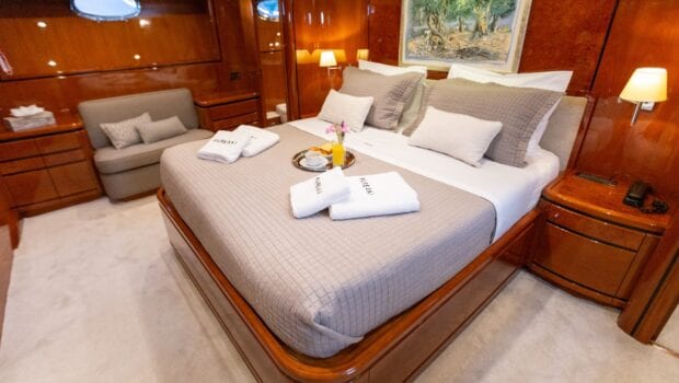 pareaki motor yacht cabins (1) (Custom) min - Valef Yachts Chartering