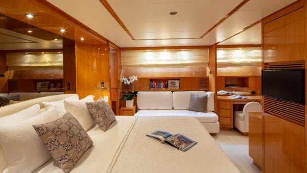 the bird motor yacht master suite (1) min - Valef Yachts Chartering