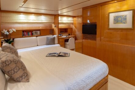 the bird motor yacht master suite (5) min - Valef Yachts Chartering