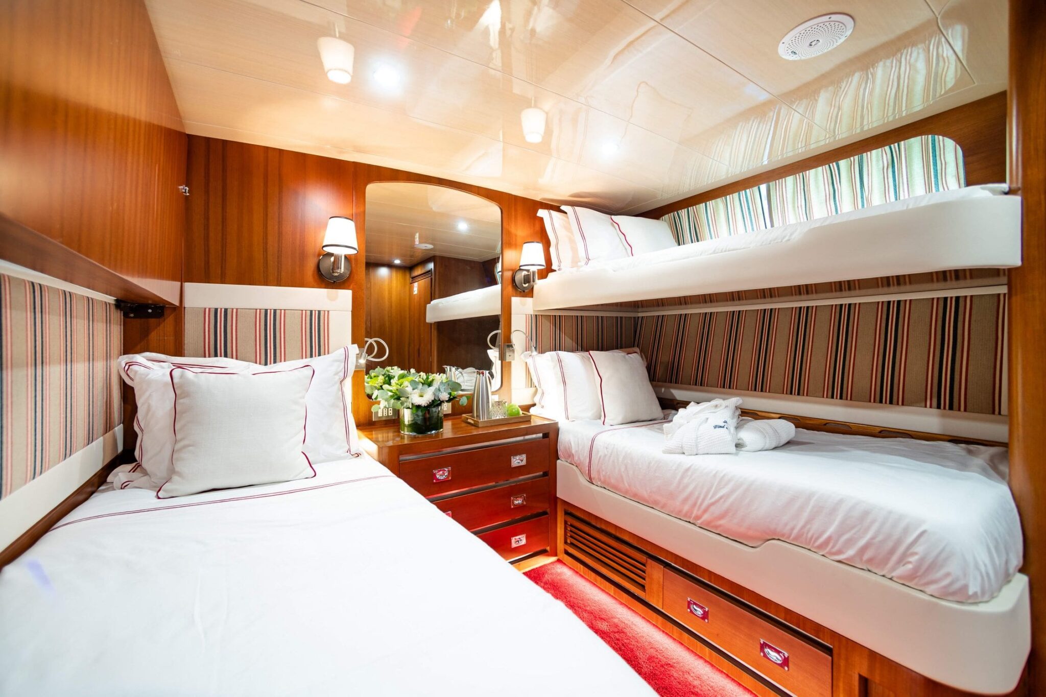 wind of fortune staterooms (1) min - Valef Yachts Chartering