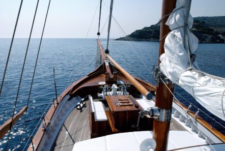 liana h motor sailer fore (1) - Valef Yachts Chartering