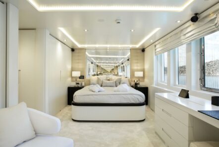 Vertigo Interiors 014 min - Valef Yachts Chartering