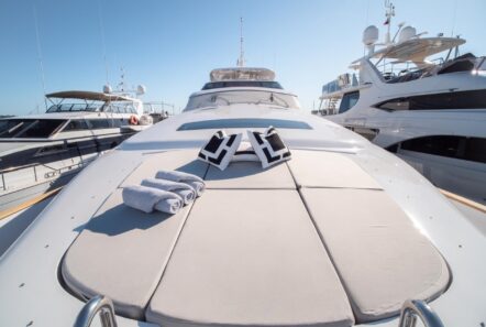 mamma mia motor yacht valef yachts (33) - Valef Yachts Chartering
