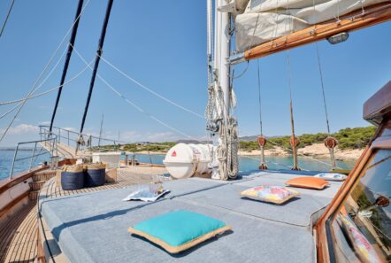 myra motor sailer aft and fore (19) (Custom) - Valef Yachts Chartering