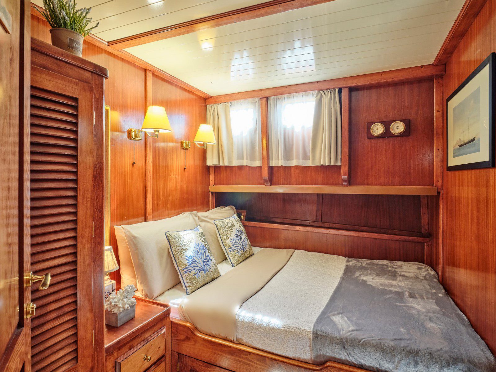 myra motor sailer cabins (1) (Custom) - Valef Yachts Chartering
