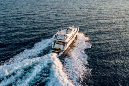 pareaki motor yacht profile (3) - Valef Yachts Chartering