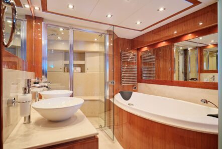 white pearl 1 motor yacht cabins valef yachts (32) - Valef Yachts Chartering