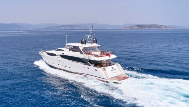 white pearl 1 motor yacht valef yachts profile (5) - Valef Yachts Chartering