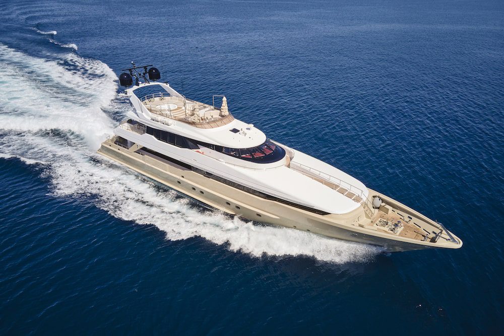1.DALOLI   Profile min - Valef Yachts Chartering