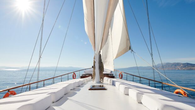 3. White Pearl fore deck valef yachts - Valef Yachts Chartering