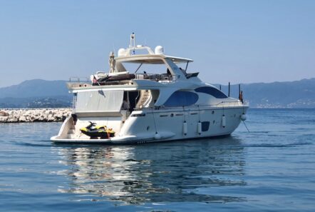 la fenice motor yacht valef yachts (42) min - Valef Yachts Chartering