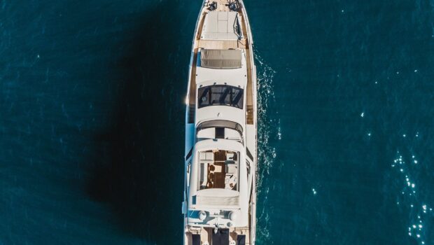 volante profiles motor yacht (2) - Valef Yachts Chartering