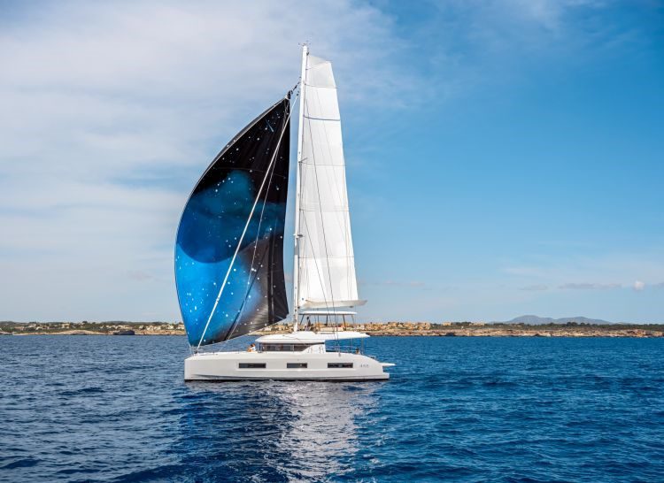 Hydrus catamaran profiles valef yachts (16) - Valef Yachts Chartering