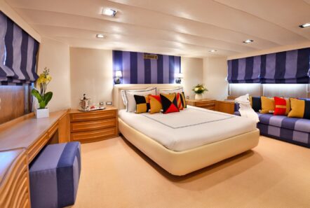 Something Cool Classic yacht master suite (1) - Valef Yachts Chartering