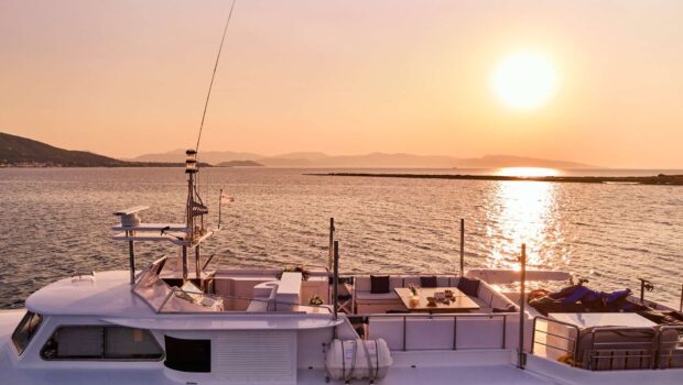 alaya classic lurssen valef yachts (10) min - Valef Yachts Chartering