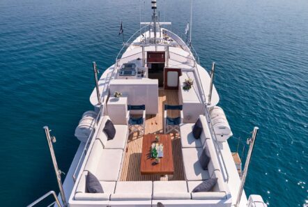 alaya classic lurssen valef yachts (6) min - Valef Yachts Chartering