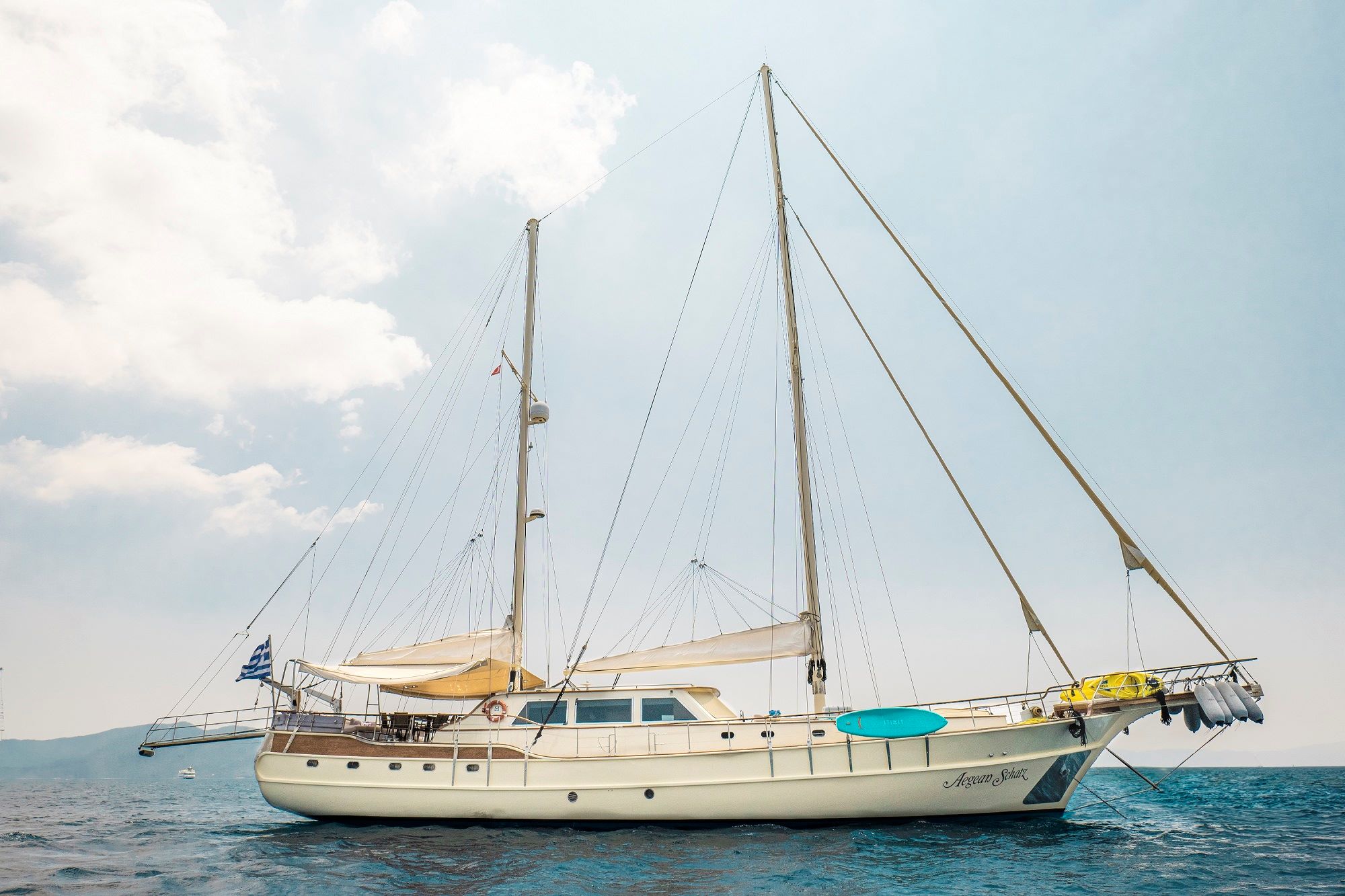 MS Luxury Aegean Schatz 1 min - Valef Yachts Chartering