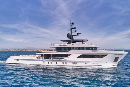 Para Bellum superyacht West Med Valef (1) min - Valef Yachts Chartering