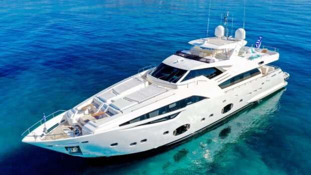Infinitas motor yacht profile (3) min - Valef Yachts Chartering