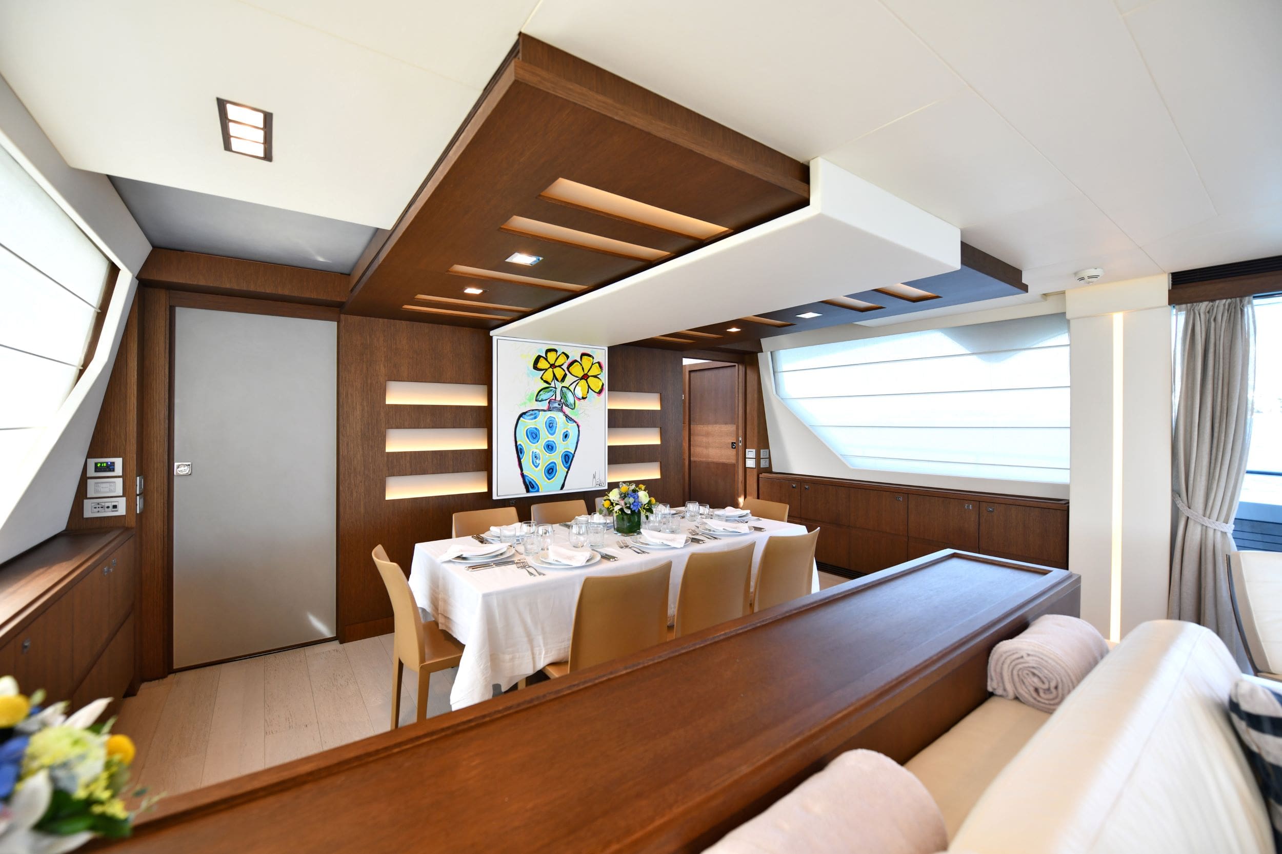Infinitas motor yacht salon (1) min - Valef Yachts Chartering