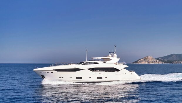 makani ii yacht profile (3) - Valef Yachts Chartering