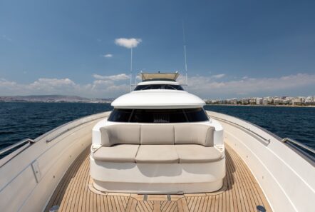Why motor yachts valef yachts (21) - Valef Yachts Chartering