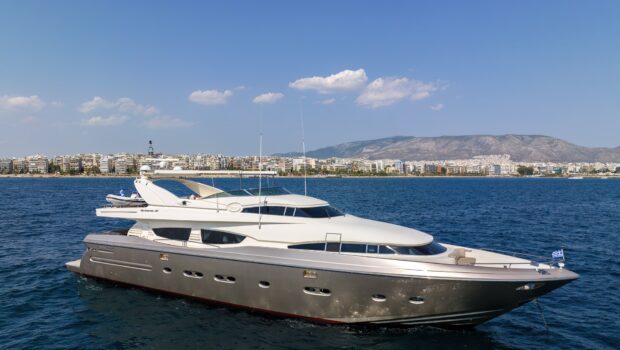 Why motor yachts valef yachts (4) - Valef Yachts Chartering